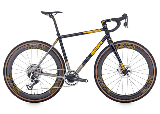 The Moots Blackbird — A Modern American Classic