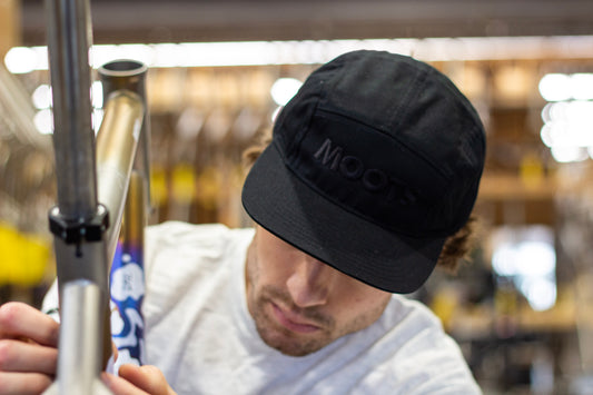 HAT- MOOTS CAMPER  BLACK