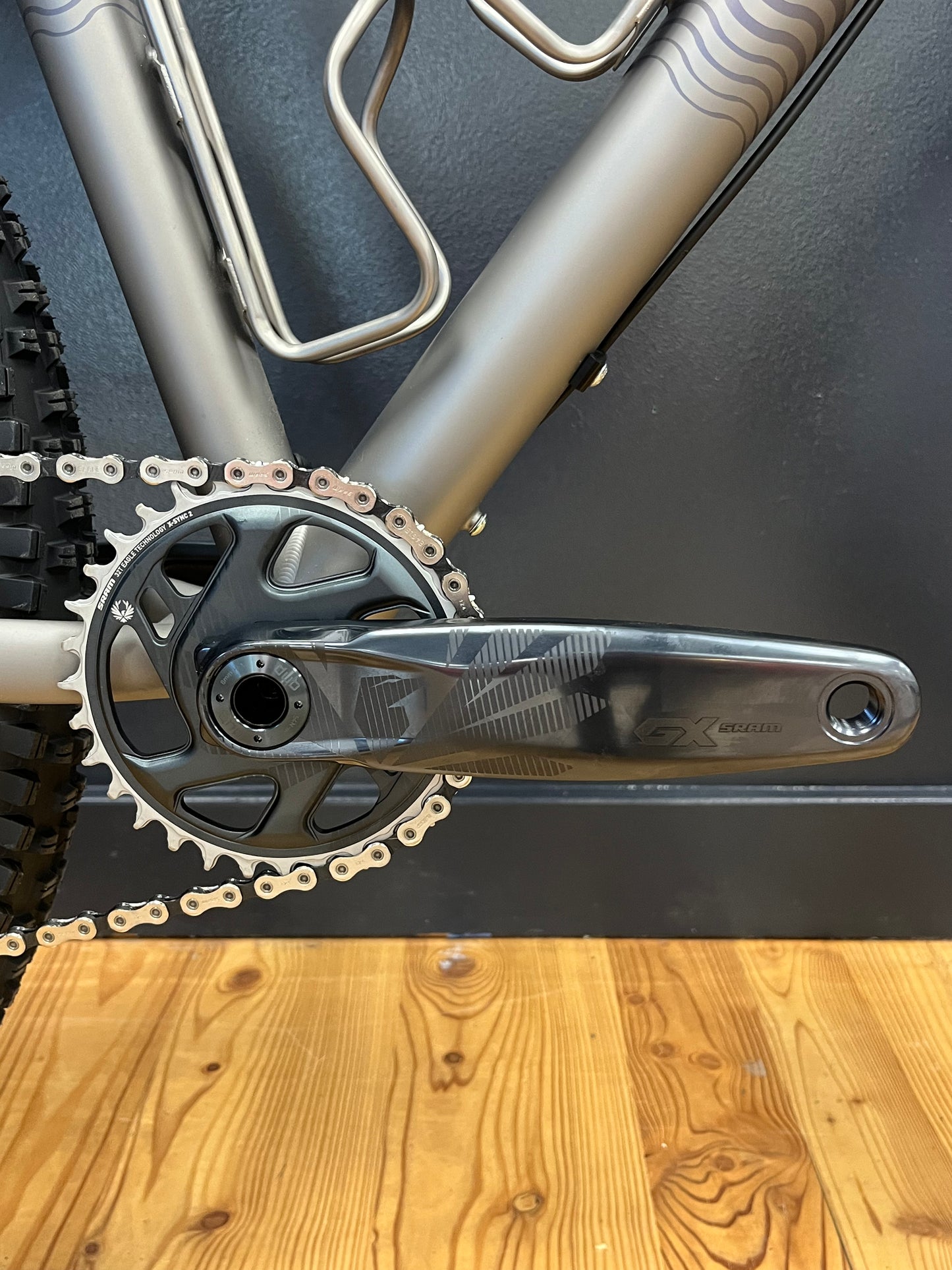 MOUNTAINEER | SIZE MEDIUM | SRAM GX MECHANICAL