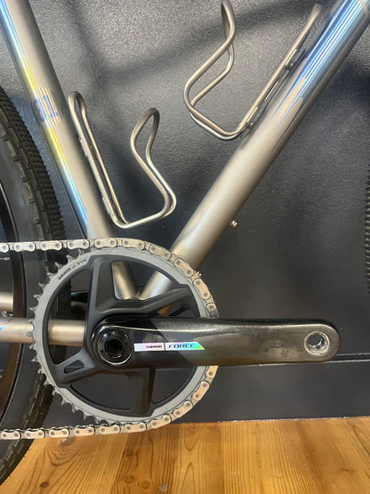 ROUTT CRD | SIZE 52 | SRAM FORCE XPLR- Apex