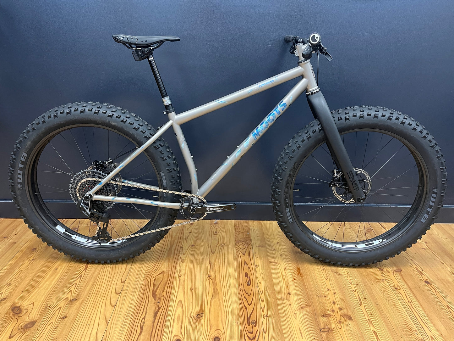 FORAGER | SIZE MEDIUM | SRAM XO TRANSMISSION