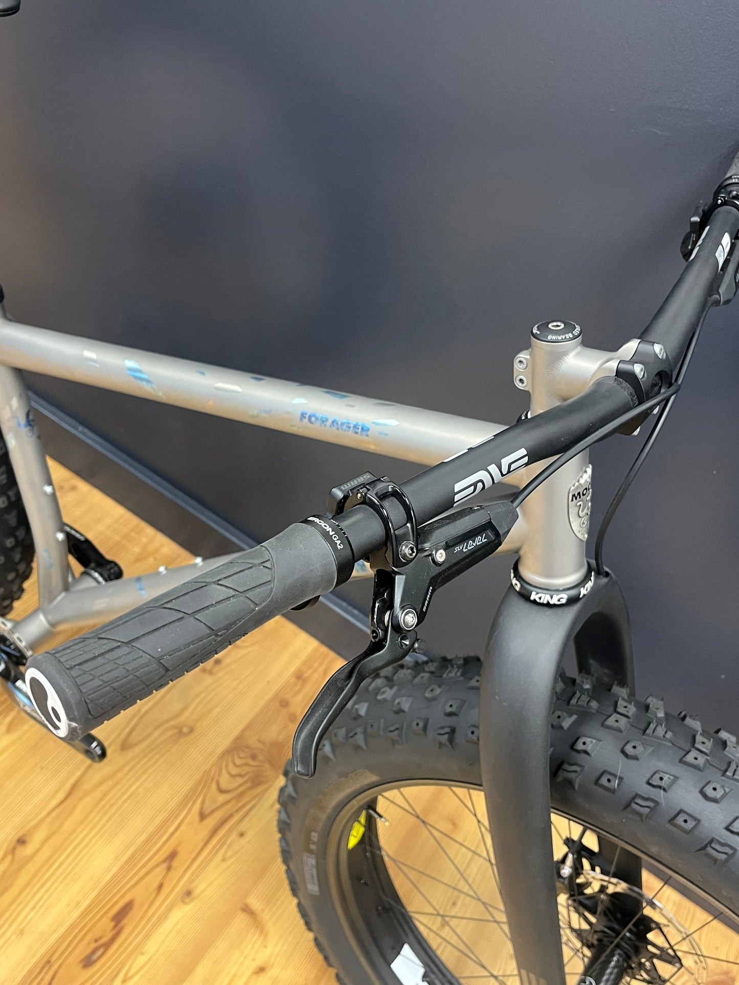 FORAGER | SIZE MEDIUM | SRAM XO TRANSMISSION