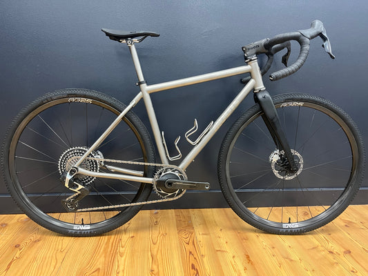 ROUTT CRD | SIZE 52 | SRAM RED XPLR- Brushed