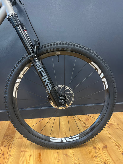 WOMBLE | SIZE MEDIUM | SINGLE SPEED