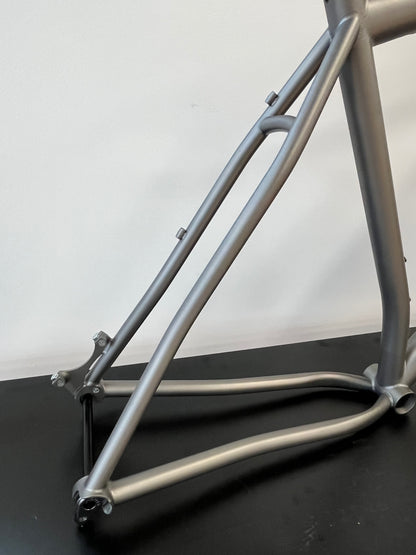 WOMBLE | FRAME ONLY | LARGE & XLARGE | ETCHED LOGO