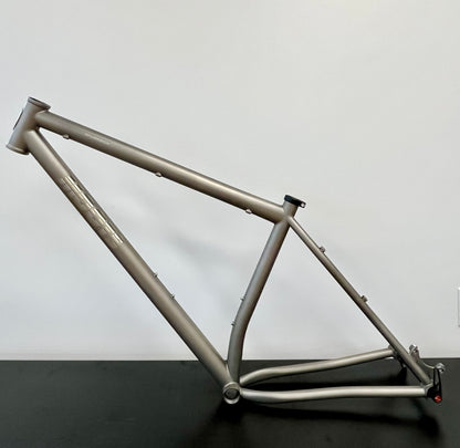 WOMBLE | FRAME ONLY | LARGE | Brushed