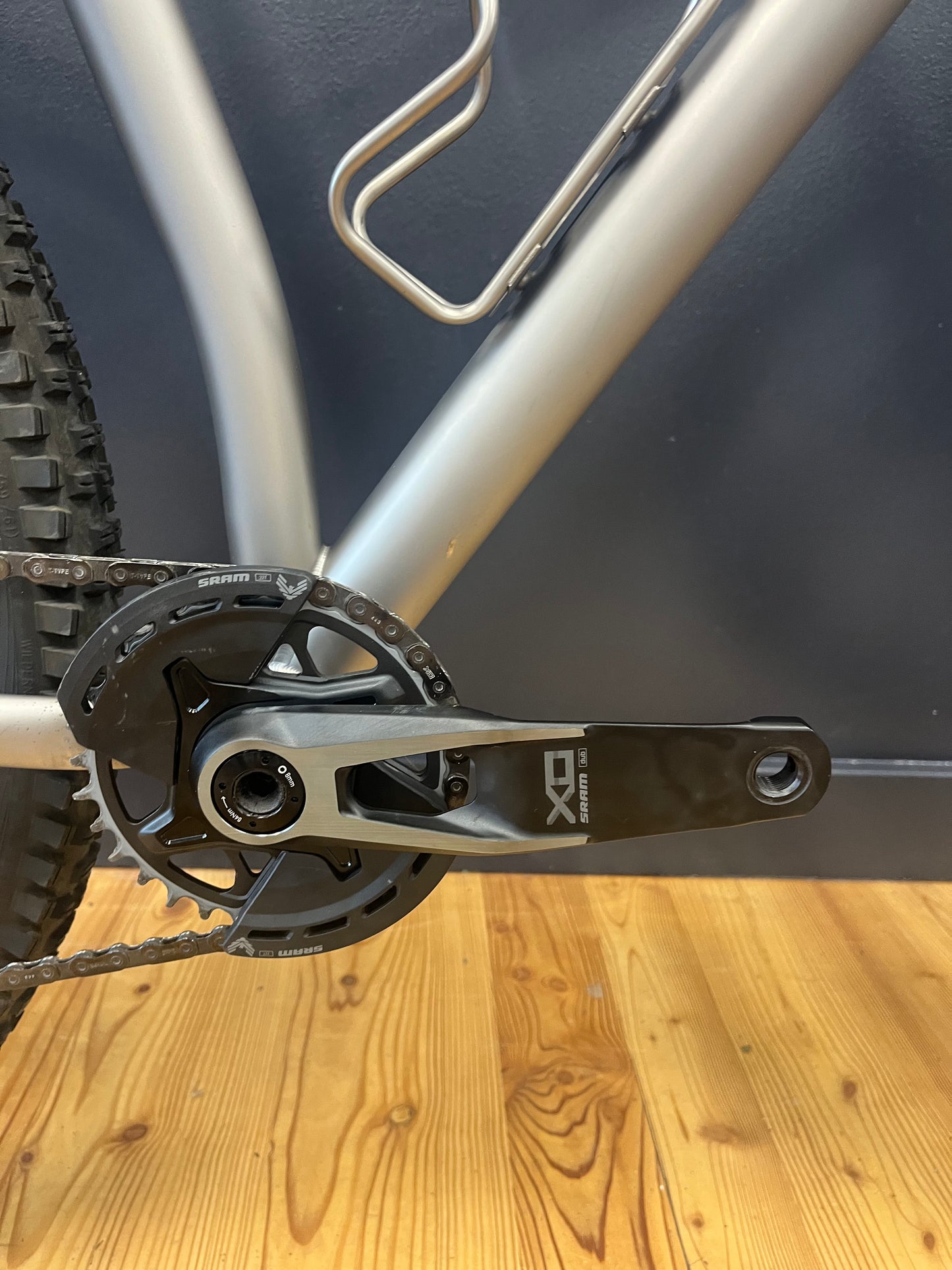 WOMBLE | SIZE SMALL| SRAM XO Transmission | Demo