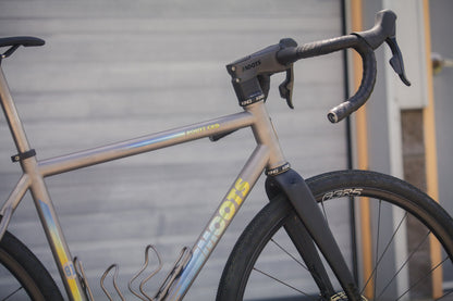 ROUTT CRD | SIZE 55 | SRAM FORCE XPLR