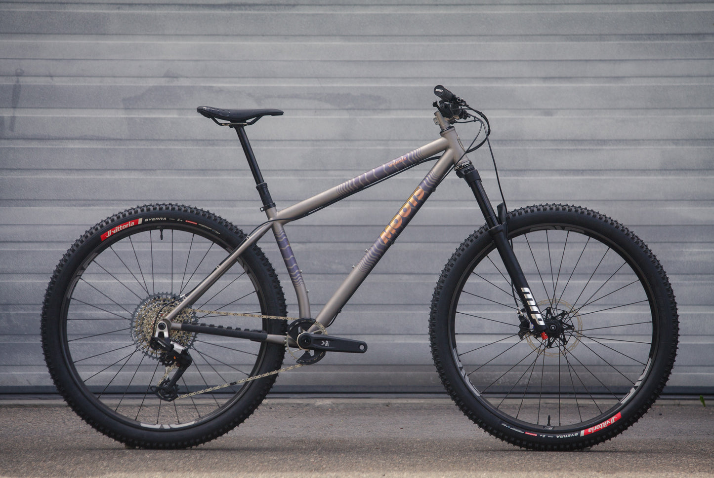 WOMBLE | SIZE MEDIUM | SRAM 90 TRANSMISSION