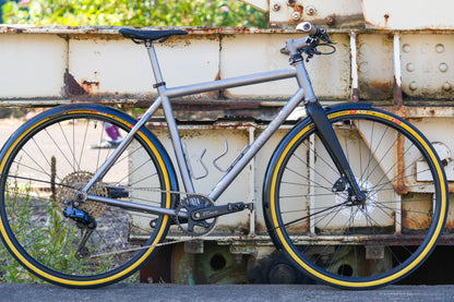 CITY SLICKER | SIZE 54 | SHIMANO Q'AUTO