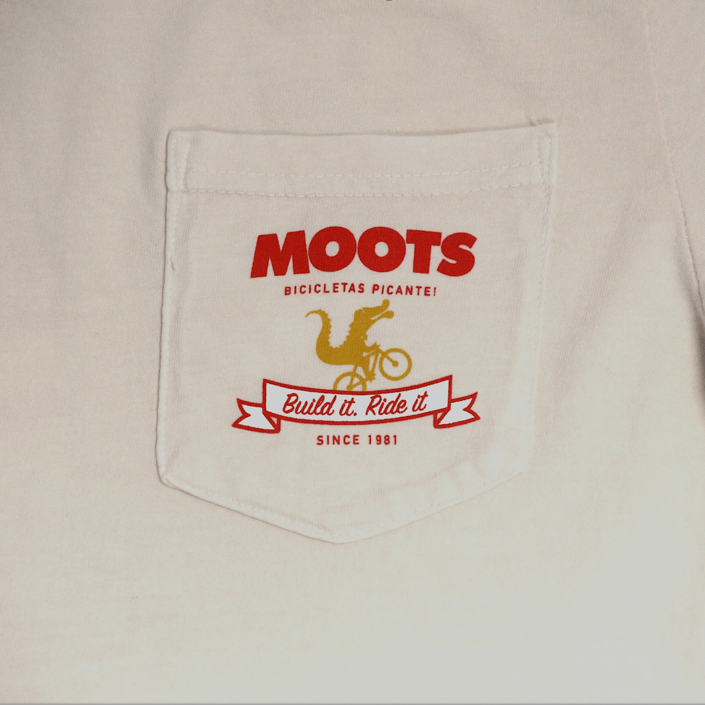 T-Shirt- Moots Spicy Pocket
