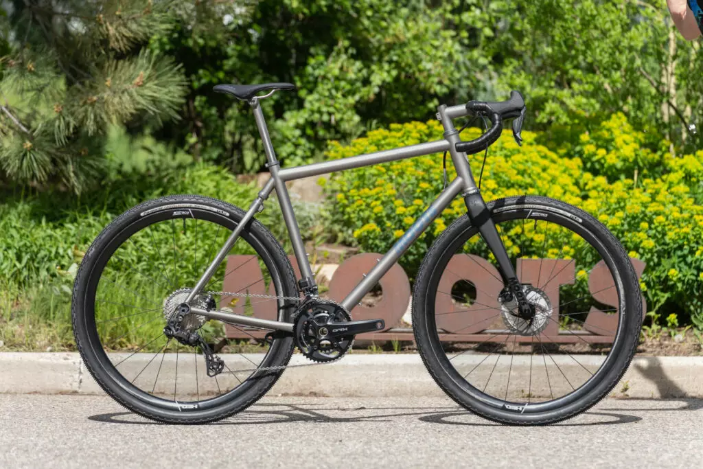 THE MOOTS ROUTT GRAVEL FAMILY - Moots Cycles THE MOOTS ROUTT GRAVEL FAMILY - Moots Cycles